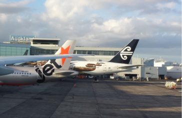 travel tips planes auckland airport new zealand